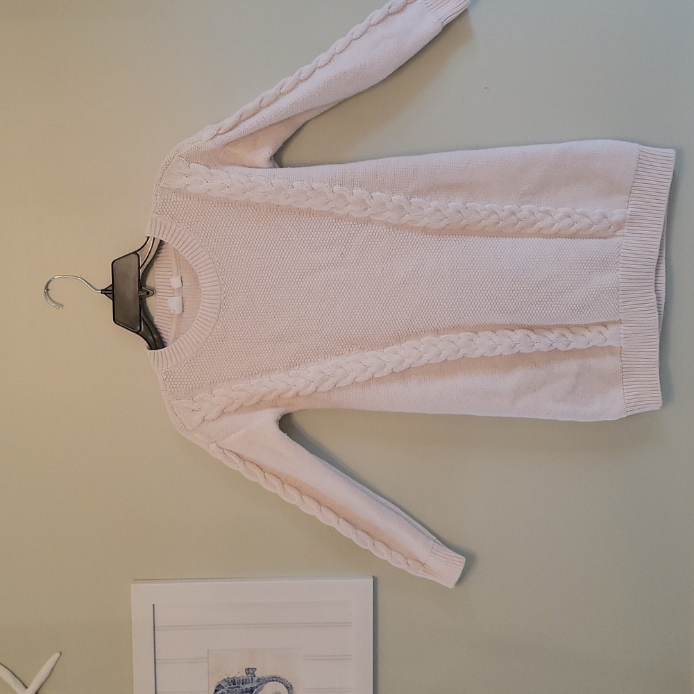 Cream gap sweater dress pilling on back